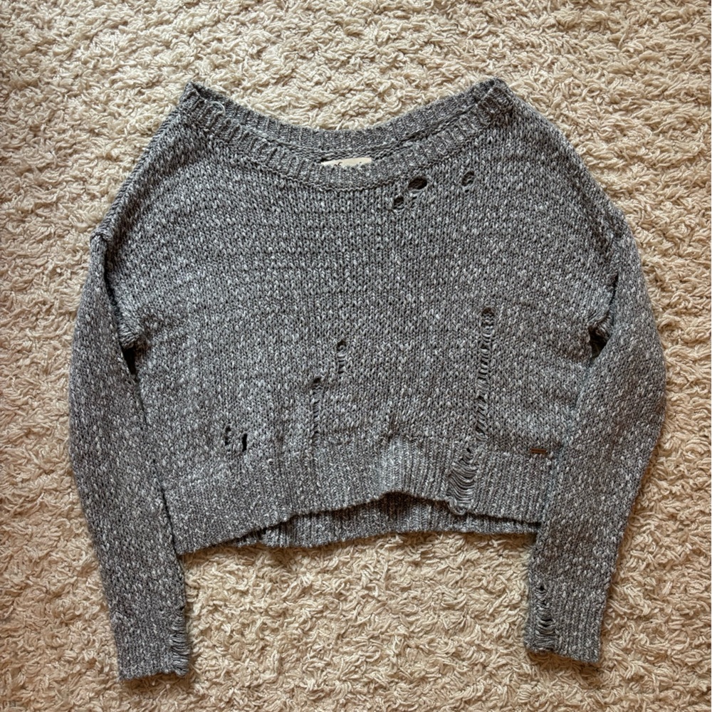 Hollister Gray Cropped Sweater with Distressed Detailing